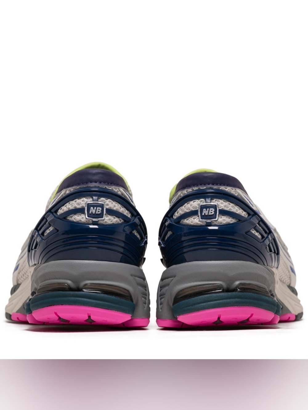 New Balance Slip-On Snoafer Unisex Sizing Men 9/Women 10.5 - Picture 3 of 7